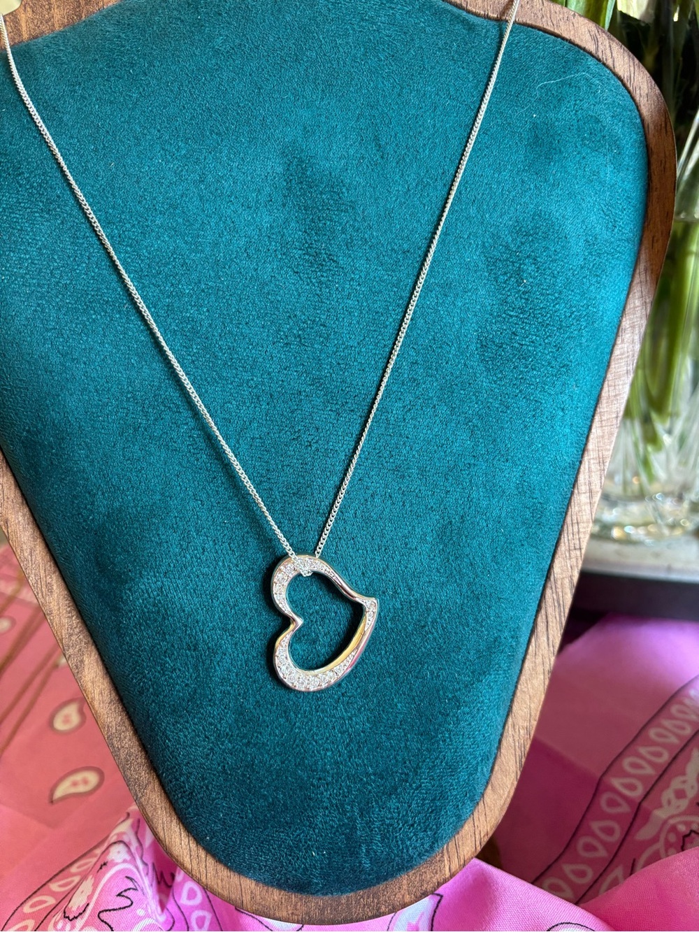 Vintage Avon Silver Heart Pendant Necklace - Women's Jewelry